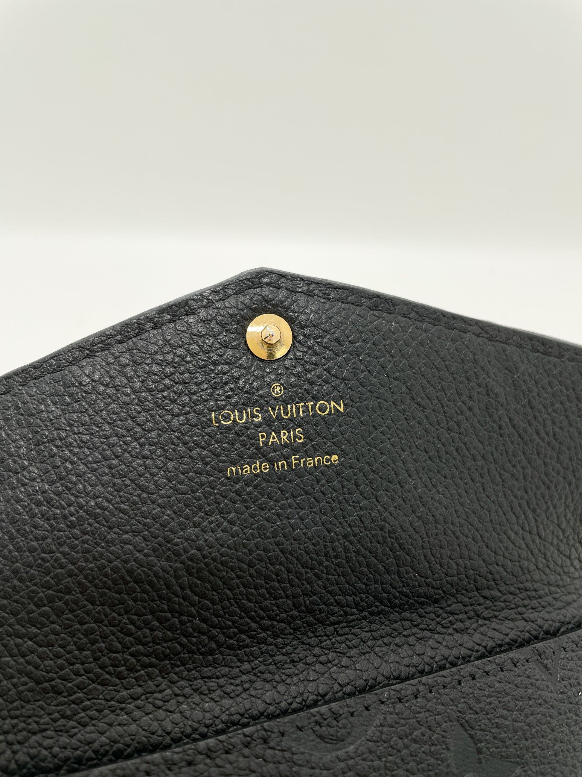 Louis Vuitton Black/Grey Pebbled Leather Capital LV Key Holder